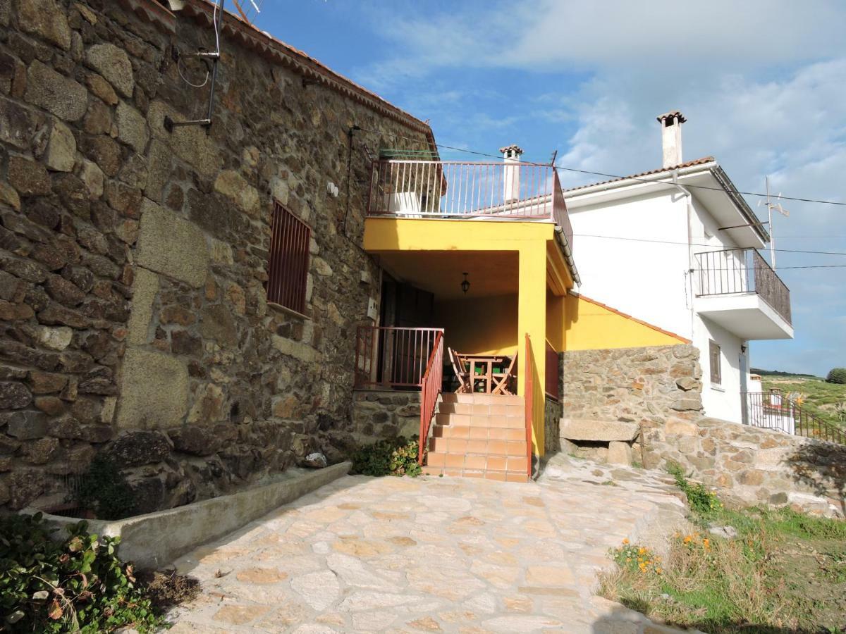 Casa Sierra De Gredos Guest House Navasequilla Exterior photo