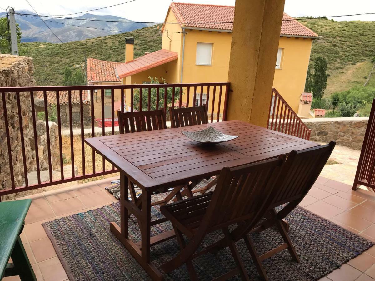 Casa Sierra De Gredos Guest House Navasequilla Exterior photo